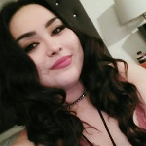 Meet your Posher, Coraleen